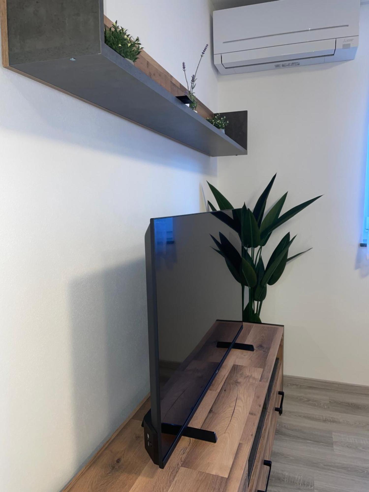 Apartma Dzana Zaga Buitenkant foto