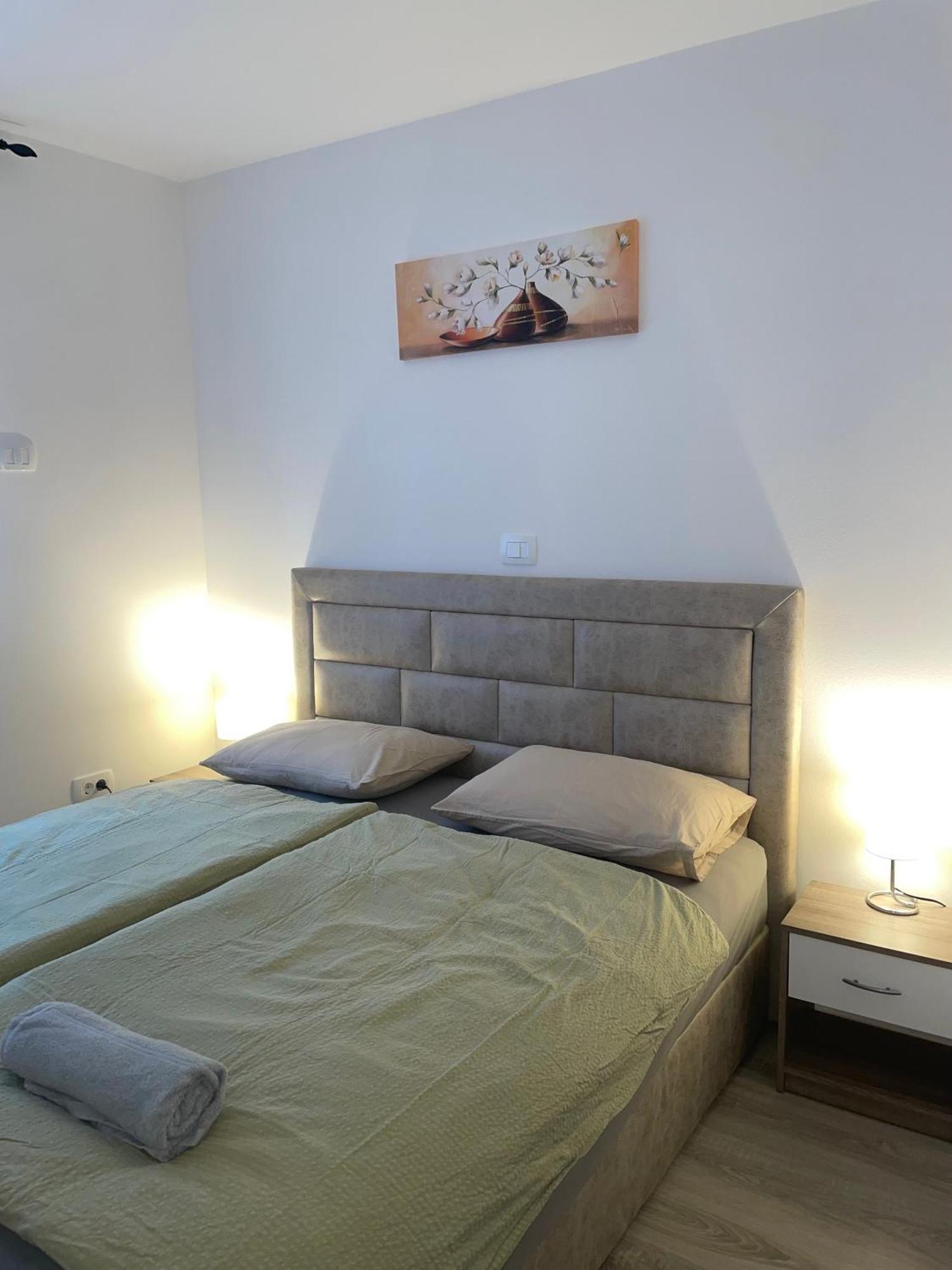 Apartma Dzana Zaga Buitenkant foto