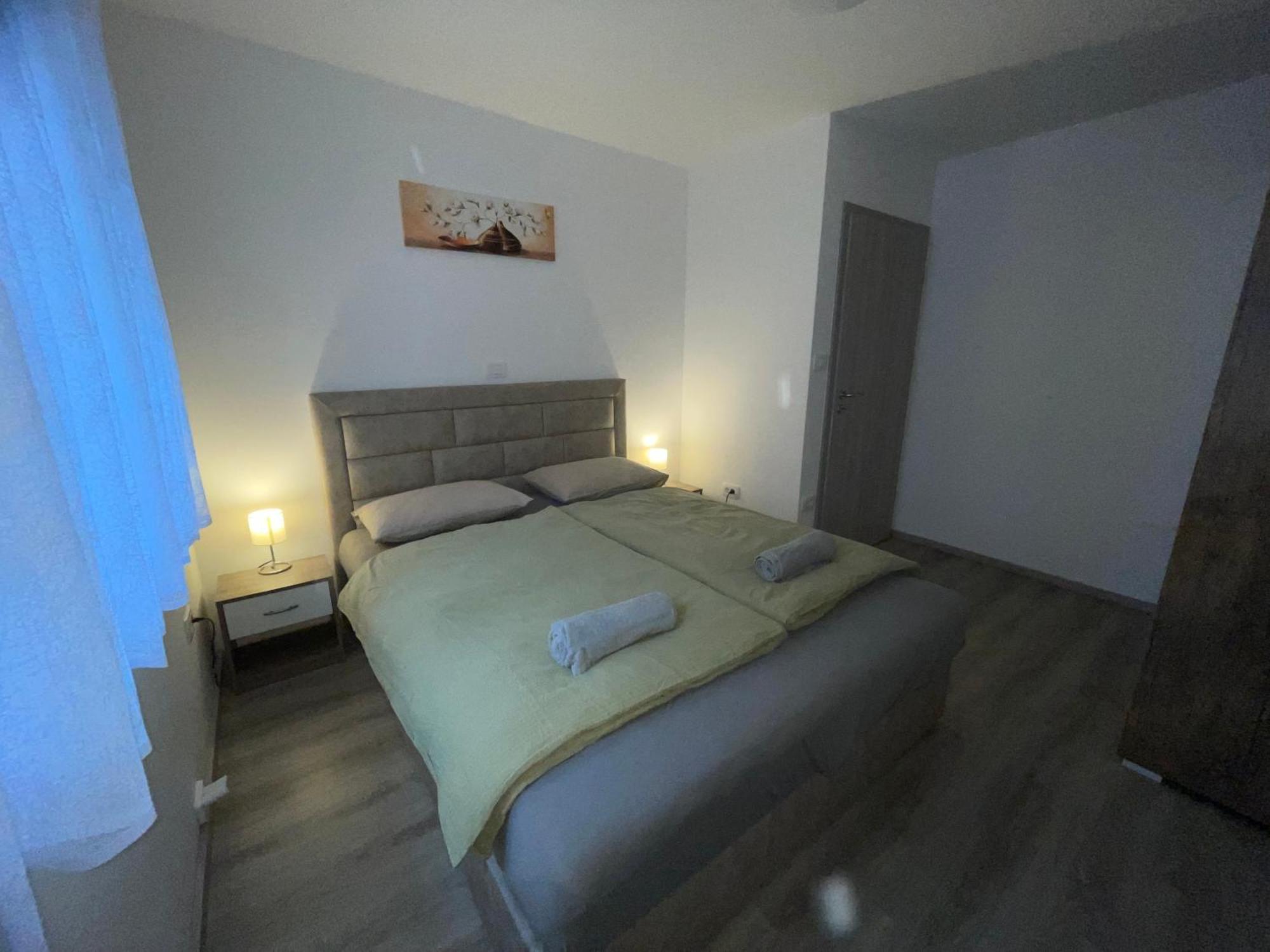 Apartma Dzana Zaga Buitenkant foto